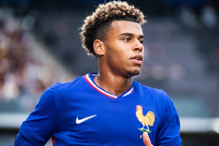 开云官网-杜埃：我们今天取得了一场漂亮的胜利 我尽力在每场比赛帮助球队